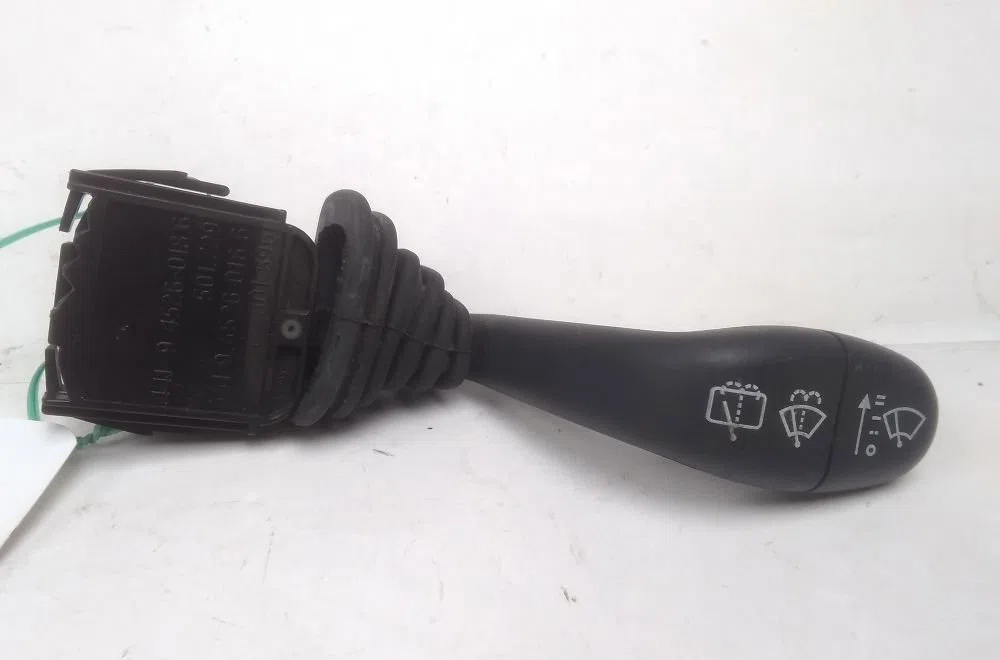 Commande essuie glace SKODA FELICIA 2000 occasion — photo 3