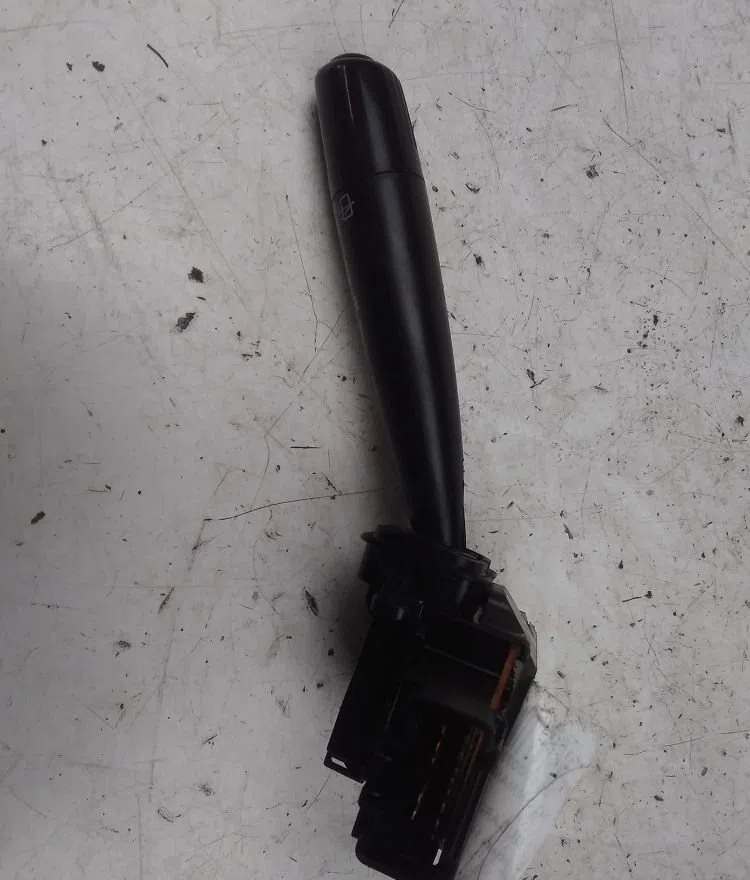 Commande essuie glace SUBARU FORESTER I 2003 occasion — photo 2