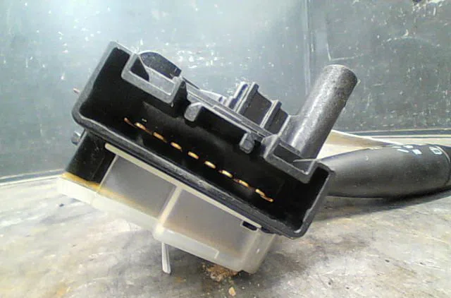 Commande essuie glace Suzuki ALTO VII (GF) 1.0 (amf310) (2009) occasion — photo 3