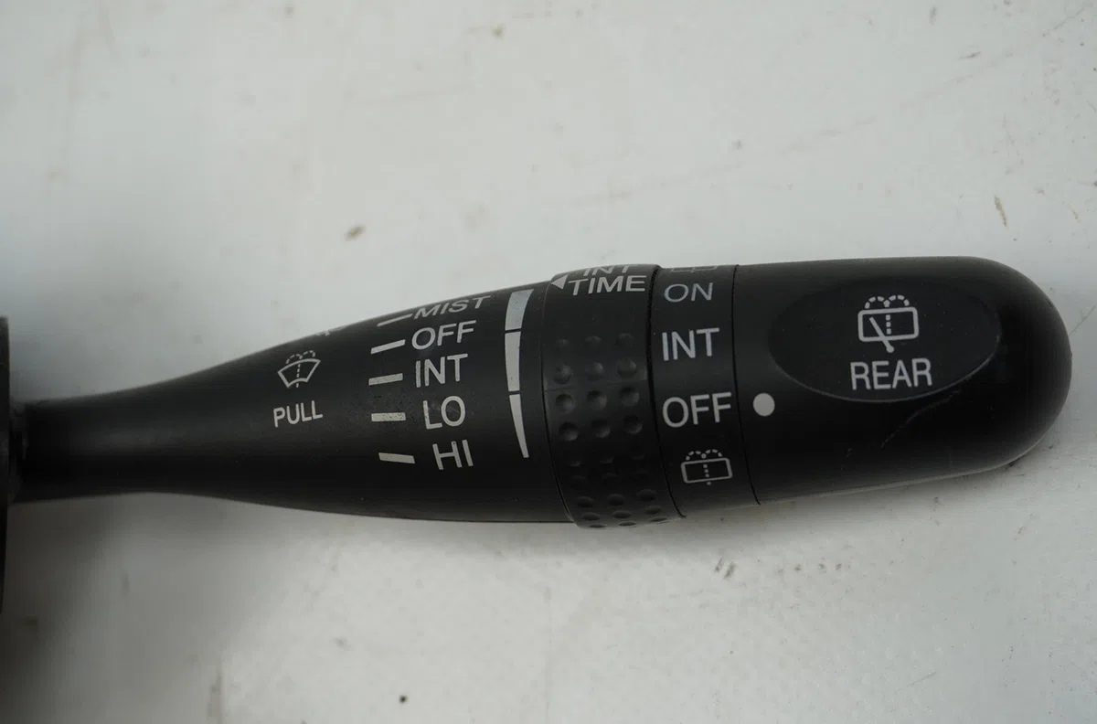 Commande essuie glace Suzuki SX4 (EY, GY) 1.6 vvt 4x4 (rw 416) (2009) occasion — photo 2