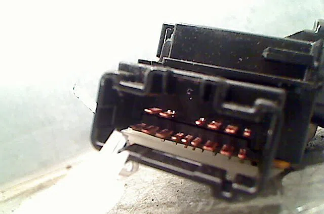 Commande essuie glace TOYOTA HI ACE 1996 occasion — photo 2