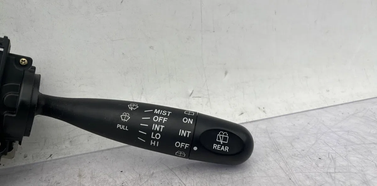 Commande essuie glace TOYOTA RAV4 2 PHASE 1 occasion — photo 2