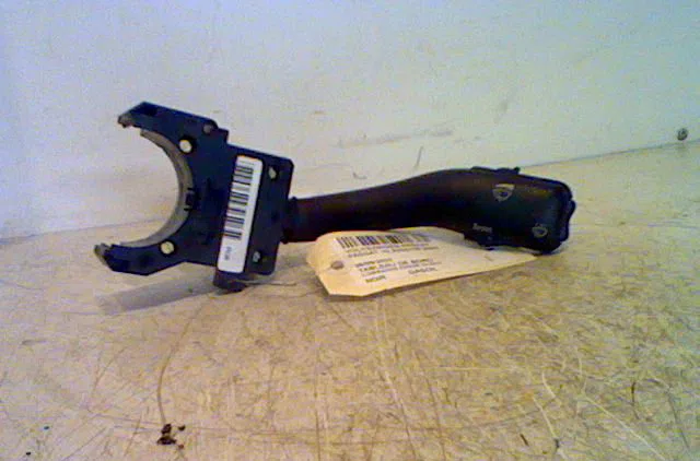 Commande essuie glace VOLKSWAGEN PASSAT IV 2002 occasion — photo 3