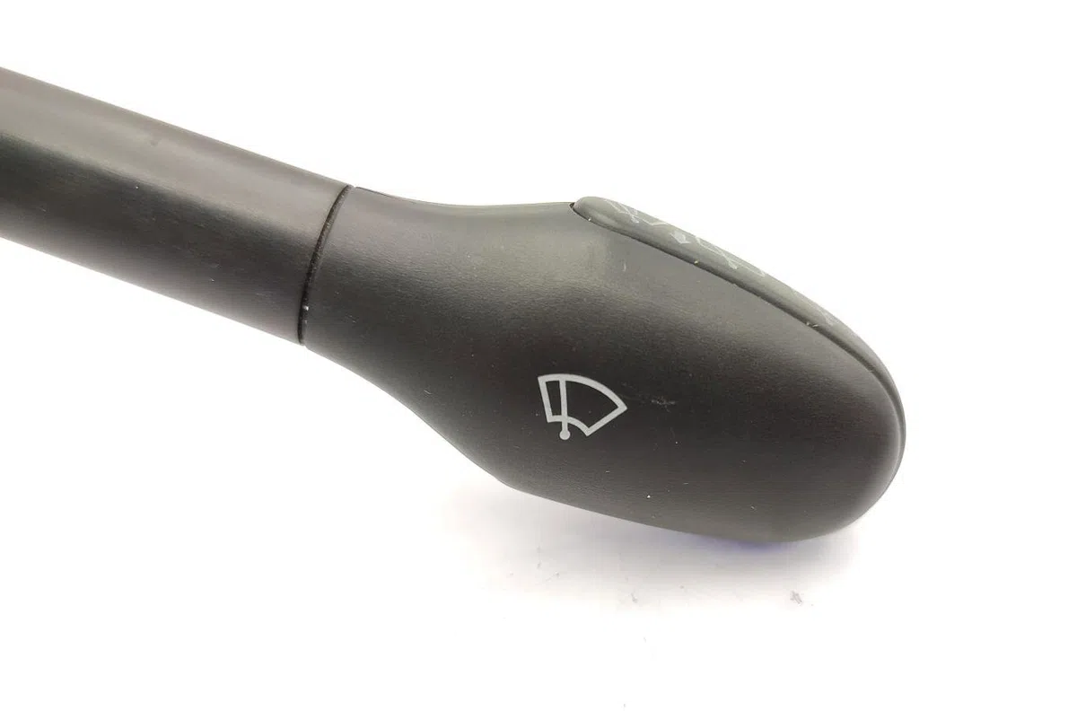 Commande essuie glace VOLKSWAGEN POLO 1 occasion — photo 2