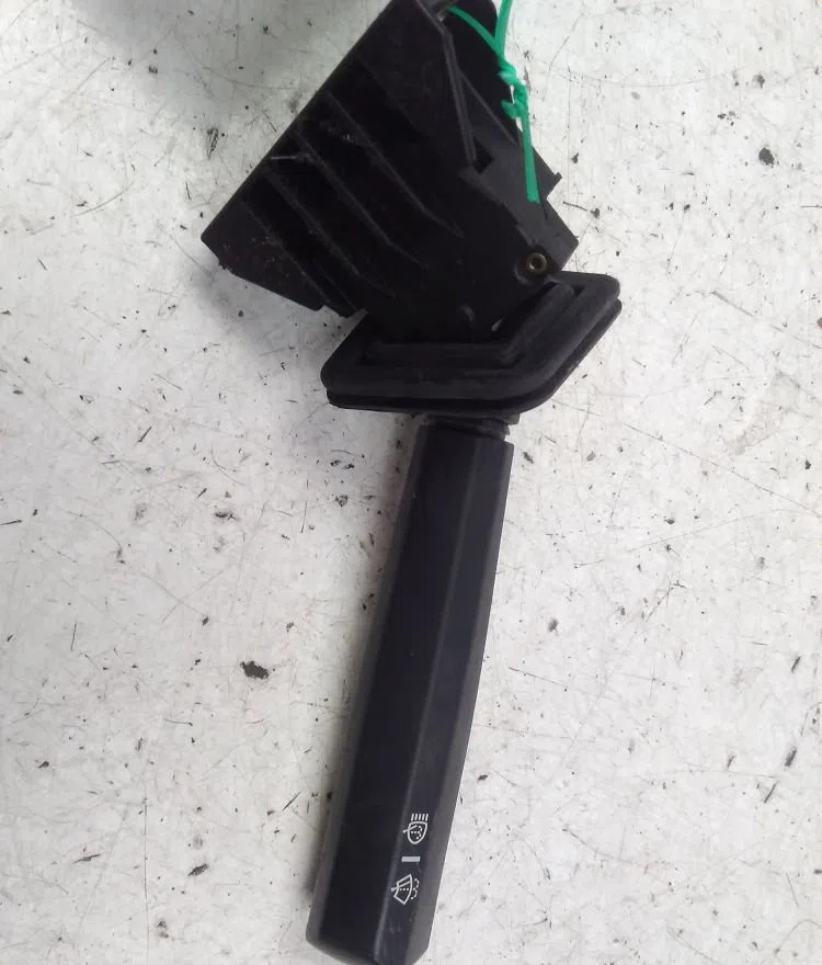 Commande essuie glace Volvo 850 (854) 2.4 (1991-1994) occasion — photo 2