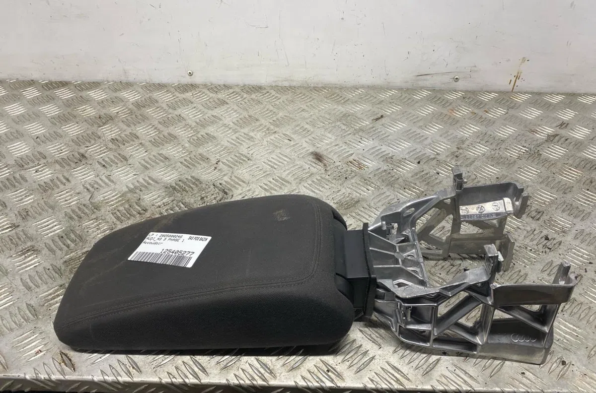 Commande leve-glace porte arrière droite AUDI A3 3 PHASE 1 occasion — photo 4