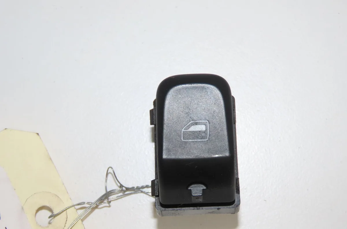 Commande leve-glace porte arrière droite Audi A4 B8 (8K2) 2.0 tfsi (2008-2015) occasion