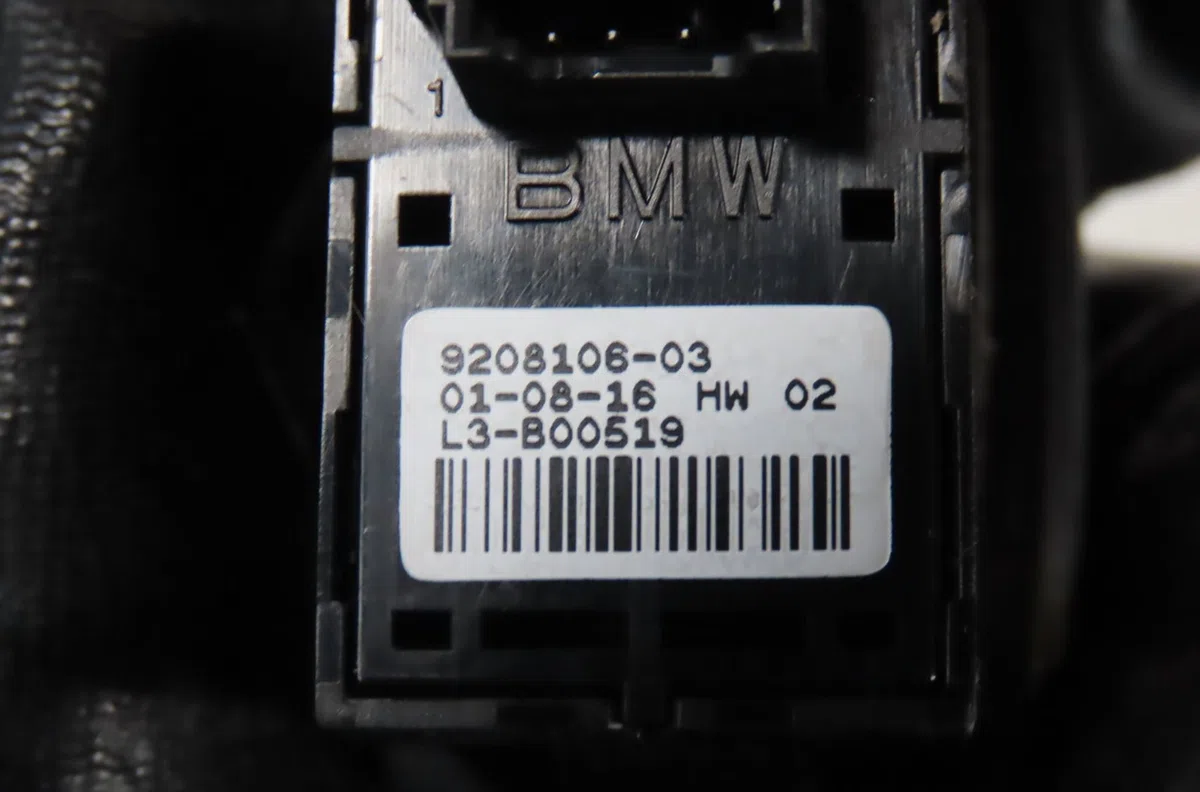 Commande leve-glace porte arrière droite Bmw 1 (F20) 114 d (2012-2015) occasion — photo 2