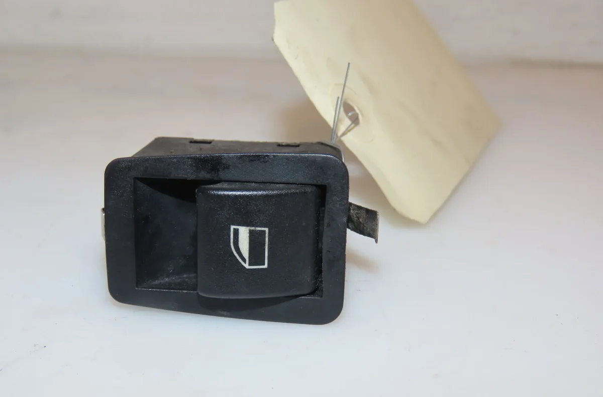 Commande leve-glace porte arrière droite Bmw 3 (E46) 320 d (1998-2001) occasion