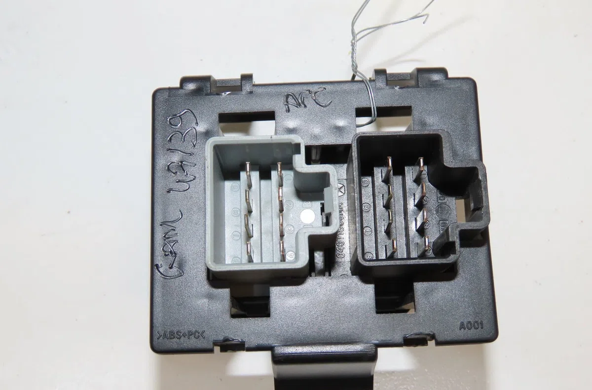 Commande leve-glace porte arrière droite Chrysler PT CRUISER (PT_) 2.0 (2000-2004) occasion — photo 2