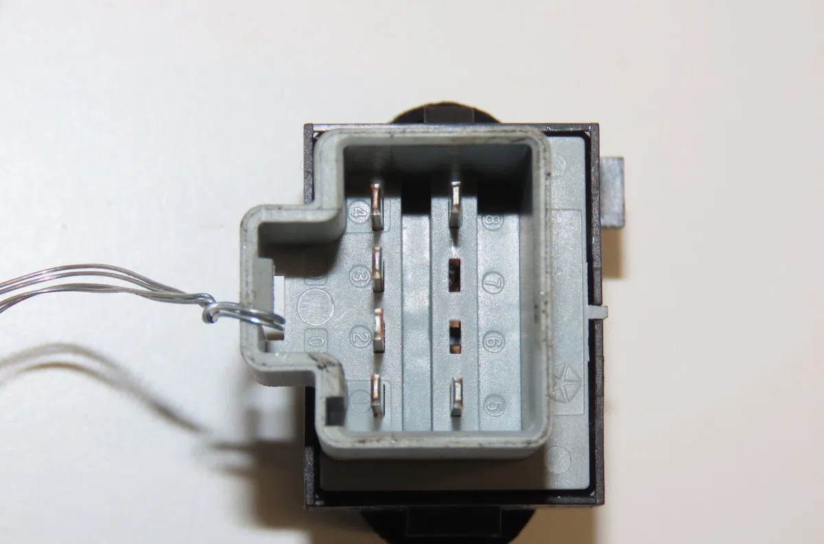 Commande leve-glace porte arrière droite Chrysler PT CRUISER (PT_) 2.4 (2004-2010) occasion — photo 2