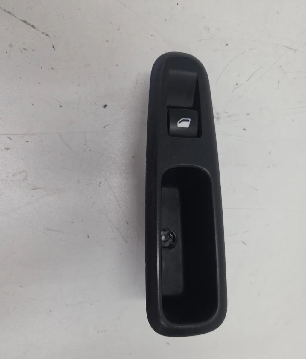Commande leve-glace porte arrière droite CITROEN C4 GRAND PICASSO 2 PHASE 1 occasion