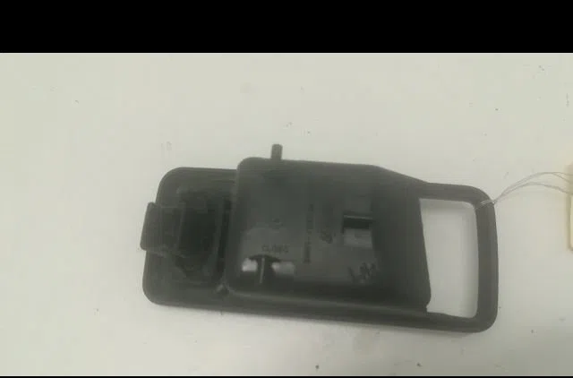Commande leve-glace porte arrière droite Ford FOCUS C-MAX (DM2) 1.6 tdci (2003-2007) occasion — photo 2