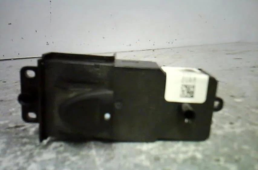 Commande leve-glace porte arrière droite Honda CIVIC VIII Hatchback (FN, FK) 2.2 ctdi (fk3) (2005) 5 portes occasion — photo 2