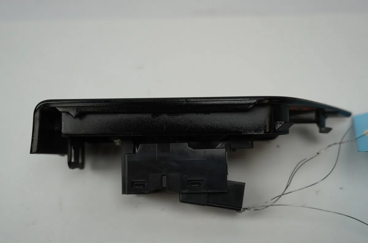 Commande leve-glace porte arrière droite Land rover RANGE ROVER EVOQUE (L538) 2.2 d 4x4 (2011-2019) occasion — photo 2