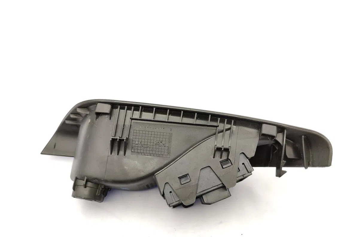 Commande leve-glace porte arrière droite OPEL ASTRA K PHASE 1 occasion
