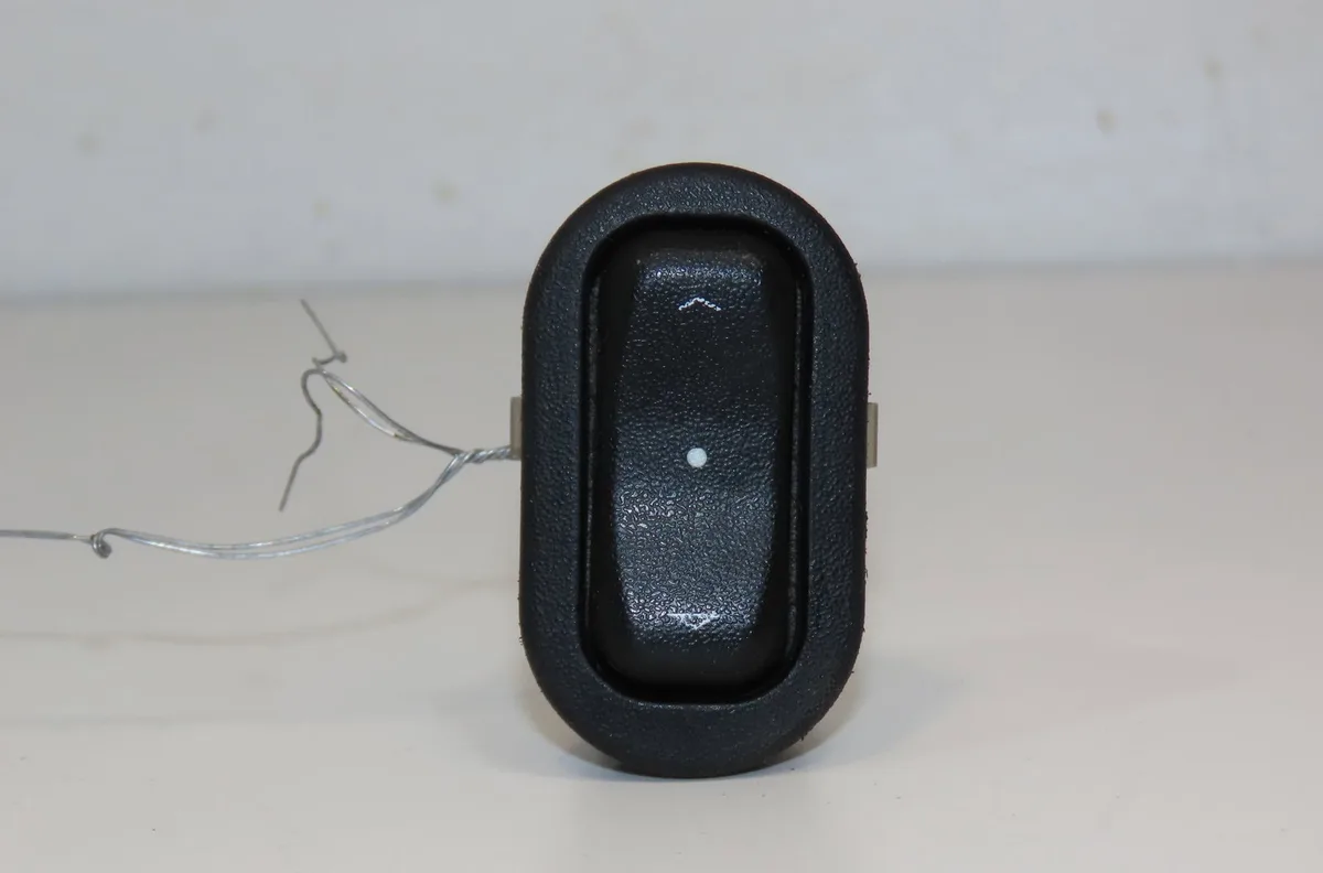 Commande leve-glace porte arrière droite Opel ZAFIRA A Monospace (T98) 2.0 dti 16v (f75) (2000-2005) 5 portes occasion