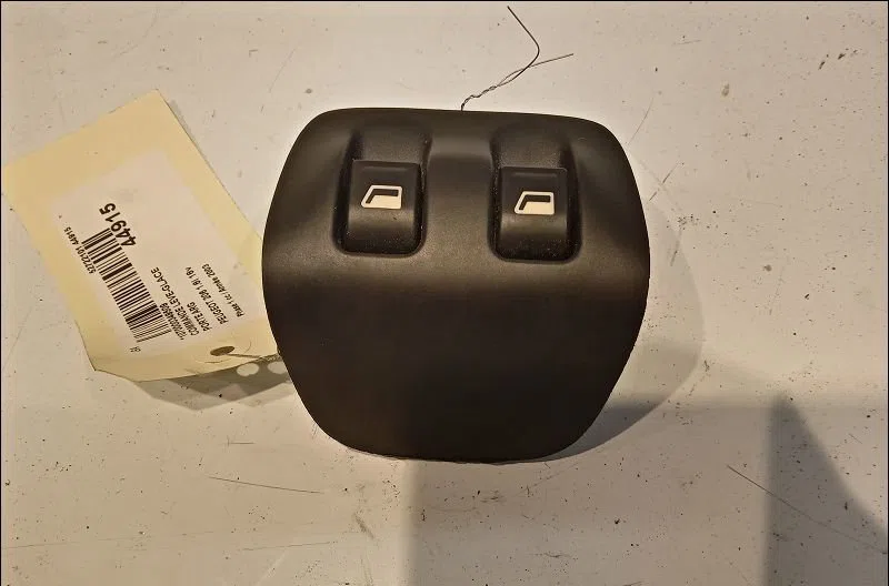 Commande leve-glace porte arrière droite Peugeot 206 3-5 portes (2A-C) 1.6 16v (2000-2009) 3 portes occasion — photo 2