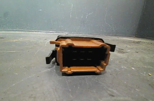Commande leve-glace porte arrière droite Renault ESPACE IV (JK0-1_) 2.2 dci (jk0h) (2002-2006) occasion — photo 2