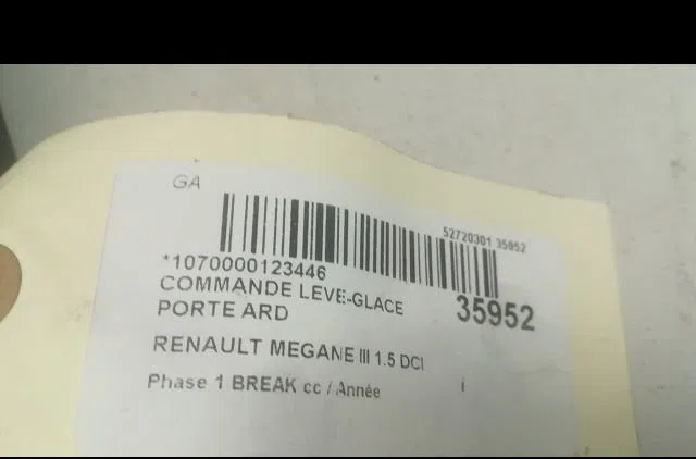 Commande leve-glace porte arrière droite Renault MEGANE III Grandtour (KZ0-1) 1.5 dci (kz09, kz0d, kz1g, kz29, kz14, kz1w, kz10, kz1f,... (2009) 5 portes occasion — photo 4