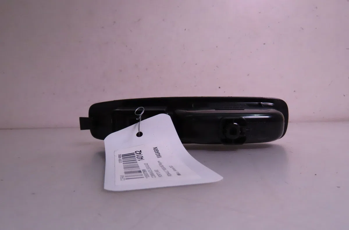 Commande leve-glace porte arrière droite Renault MEGANE IV 3-5 portes (B9A-M-N_) 1.0 tce 115 (b9md, b9mw) (2020) occasion — photo 2