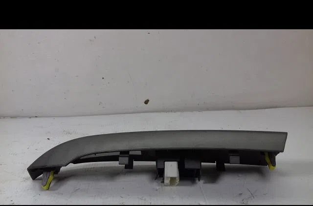 Commande leve-glace porte arrière droite Toyota PRIUS Liftback (_W2_) 1.5 hybrid (nhw20_) (2003-2009) occasion — photo 2