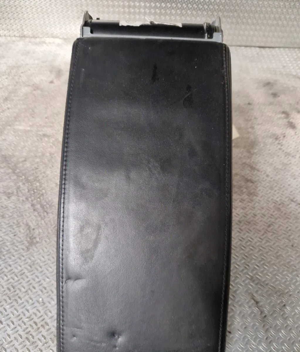 Commande leve-glace porte arrière droite VOLKSWAGEN PASSAT 5  PASSAT 5 BREAK occasion — photo 2