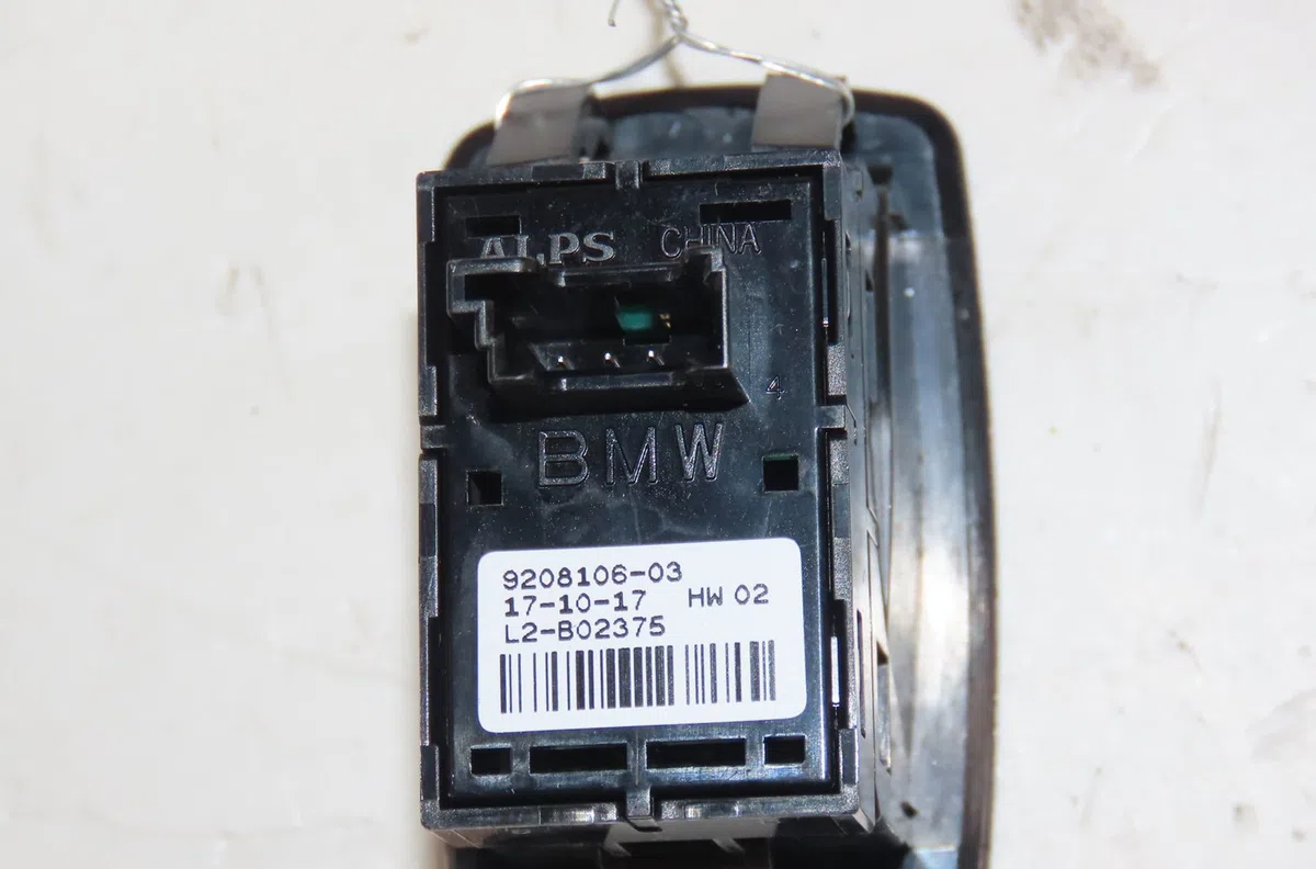 Commande leve-glace porte arrière gauche Bmw 1 (F20) 118 d (2011-2015) occasion