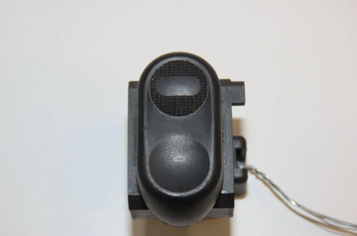 Commande leve-glace porte arrière gauche Chrysler PT CRUISER (PT_) 2.4 (2004-2010) occasion