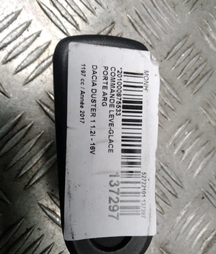 Commande leve-glace porte arrière gauche Dacia DUSTER (HS_) 1.2 tce 125 (2013-2018) occasion — photo 3
