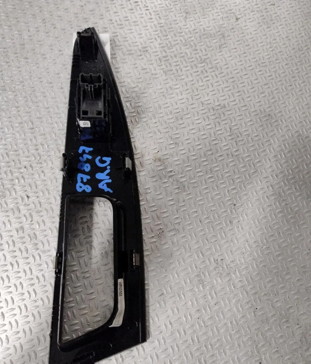 Commande leve-glace porte arrière gauche FORD MONDEO 4  MONDEO 4 PHASE 2 occasion — photo 2