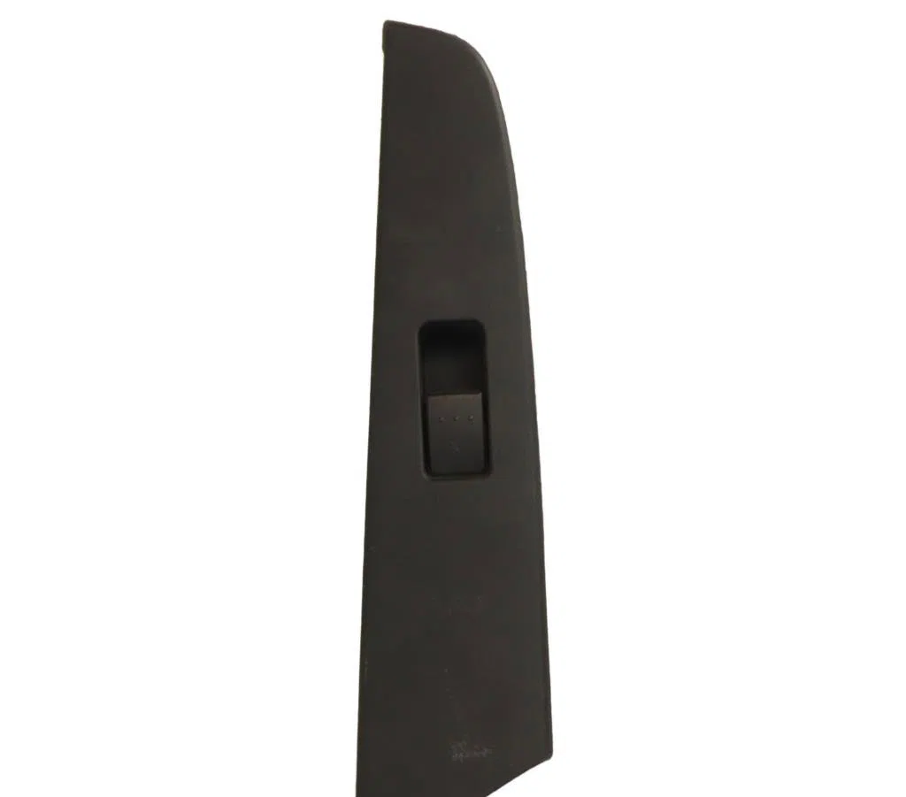Commande leve-glace porte arrière gauche Mazda 3 A trois volumes (BK) 1.6 (bk12) (2004-2009) occasion