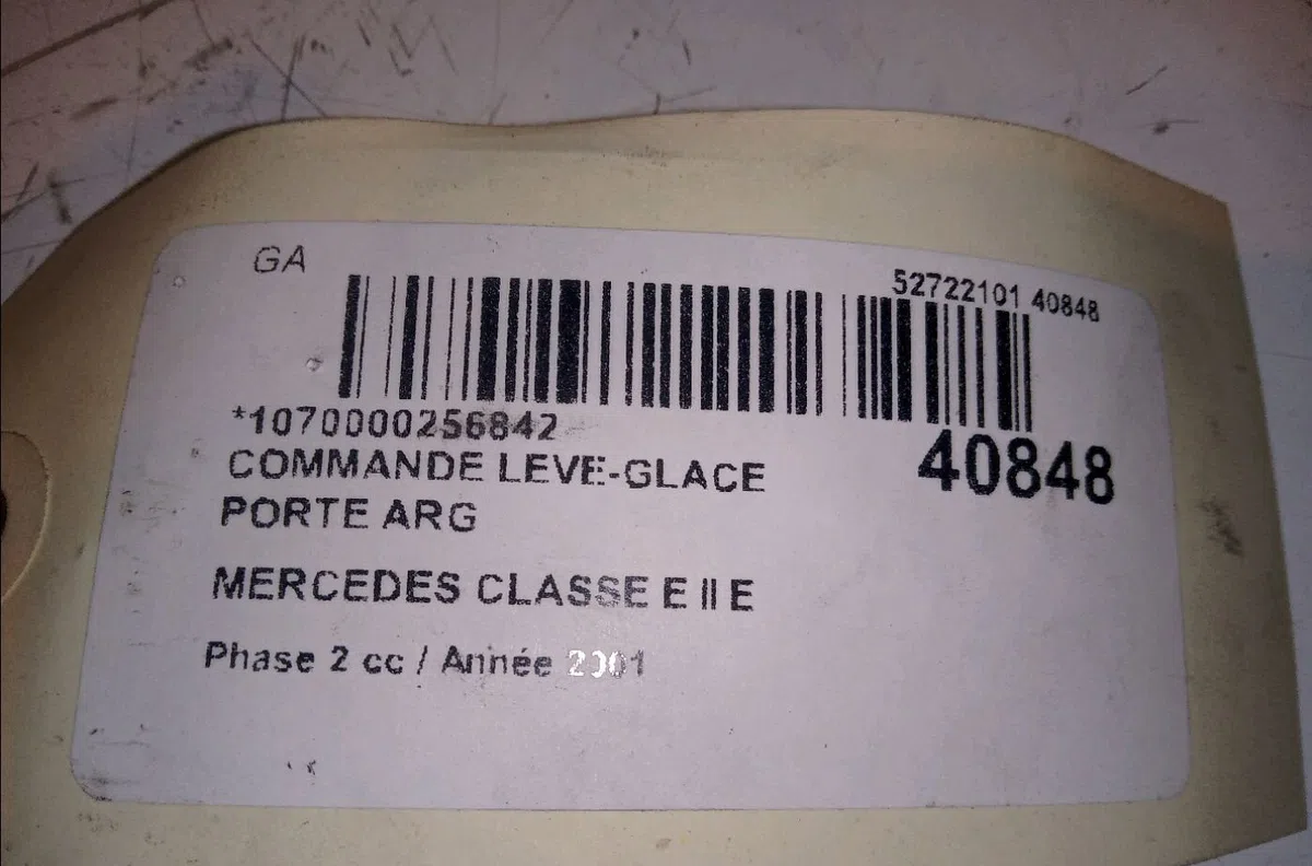 Commande leve-glace porte arrière gauche Mercedes-benz CLASSE E (W210) E 220 cdi (210.006) (1998-1999) occasion — photo 4