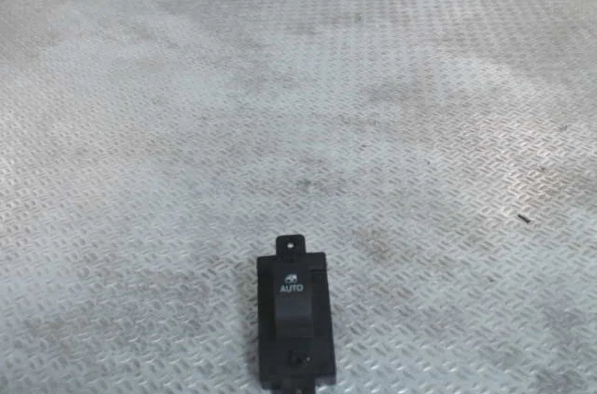 Commande leve-glace porte arrière gauche Opel ANTARA A (L07) 2.2 cdti (2010-2015) occasion