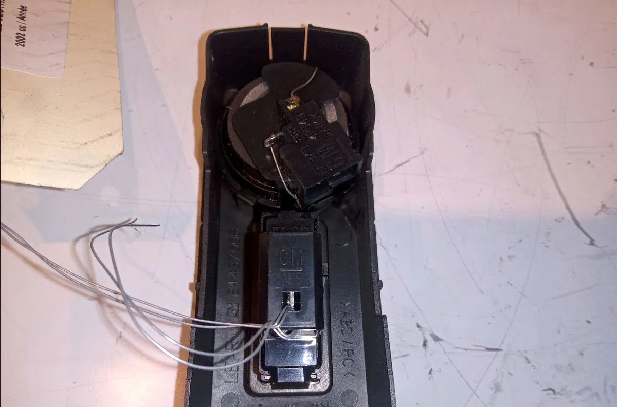 Commande leve-glace porte arrière gauche Opel VECTRA C (Z02) 2.2 16v (f69) (2002-2008) occasion — photo 2