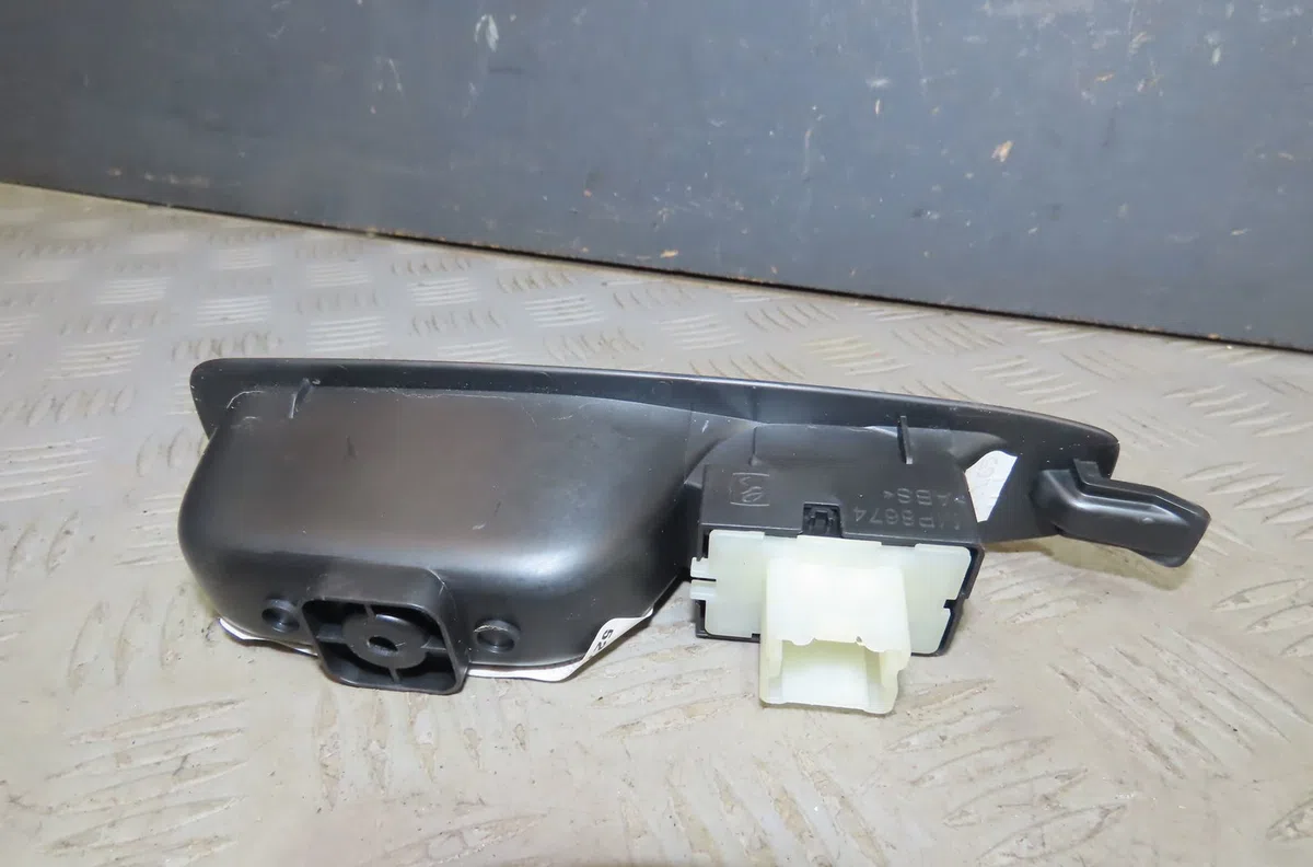 Commande leve-glace porte arrière gauche Renault ZOE (BFM_) Zoe (bfmc, bfmd) (2019) occasion — photo 2