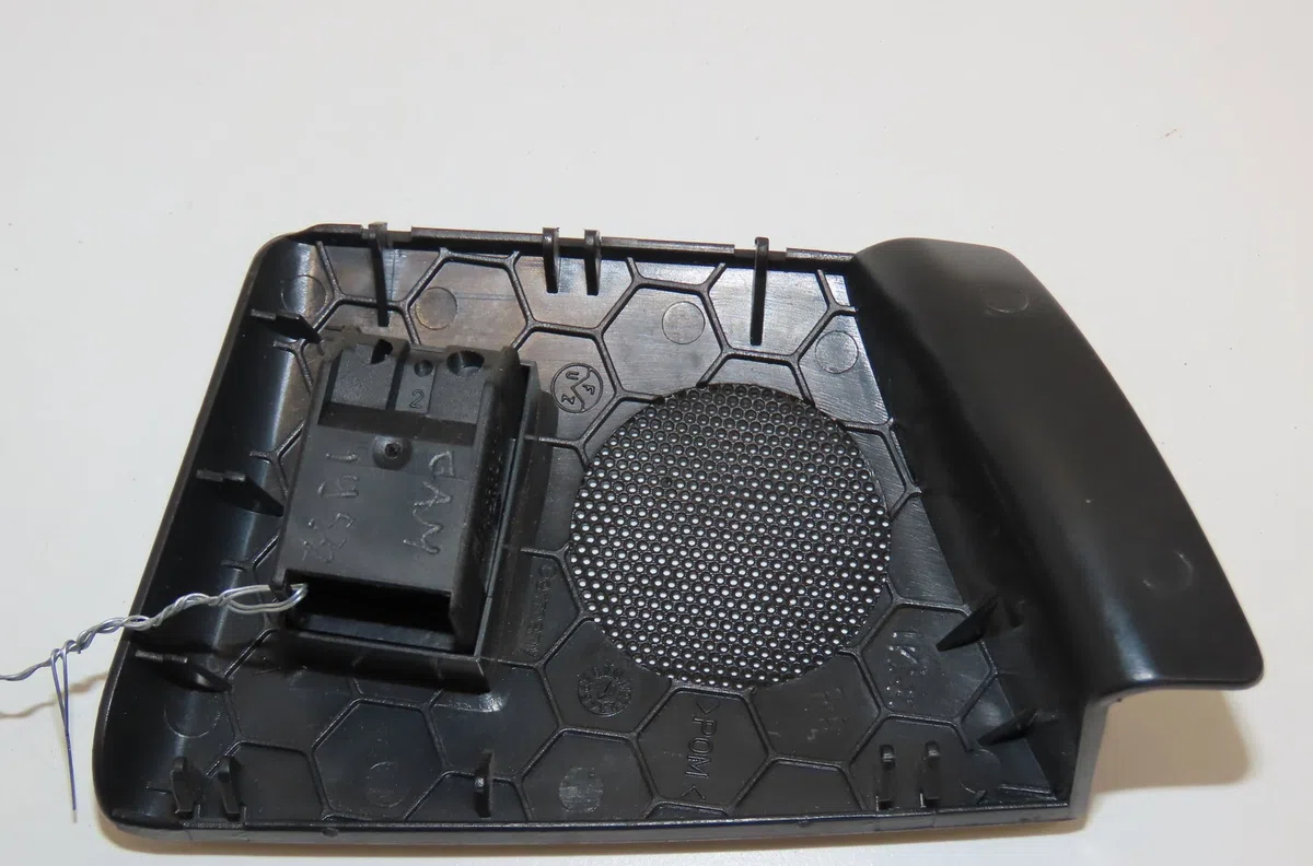 Commande leve-glace porte arrière gauche Skoda OCTAVIA I Combi (1U5) 1.9 tdi (1998-2010) occasion — photo 2
