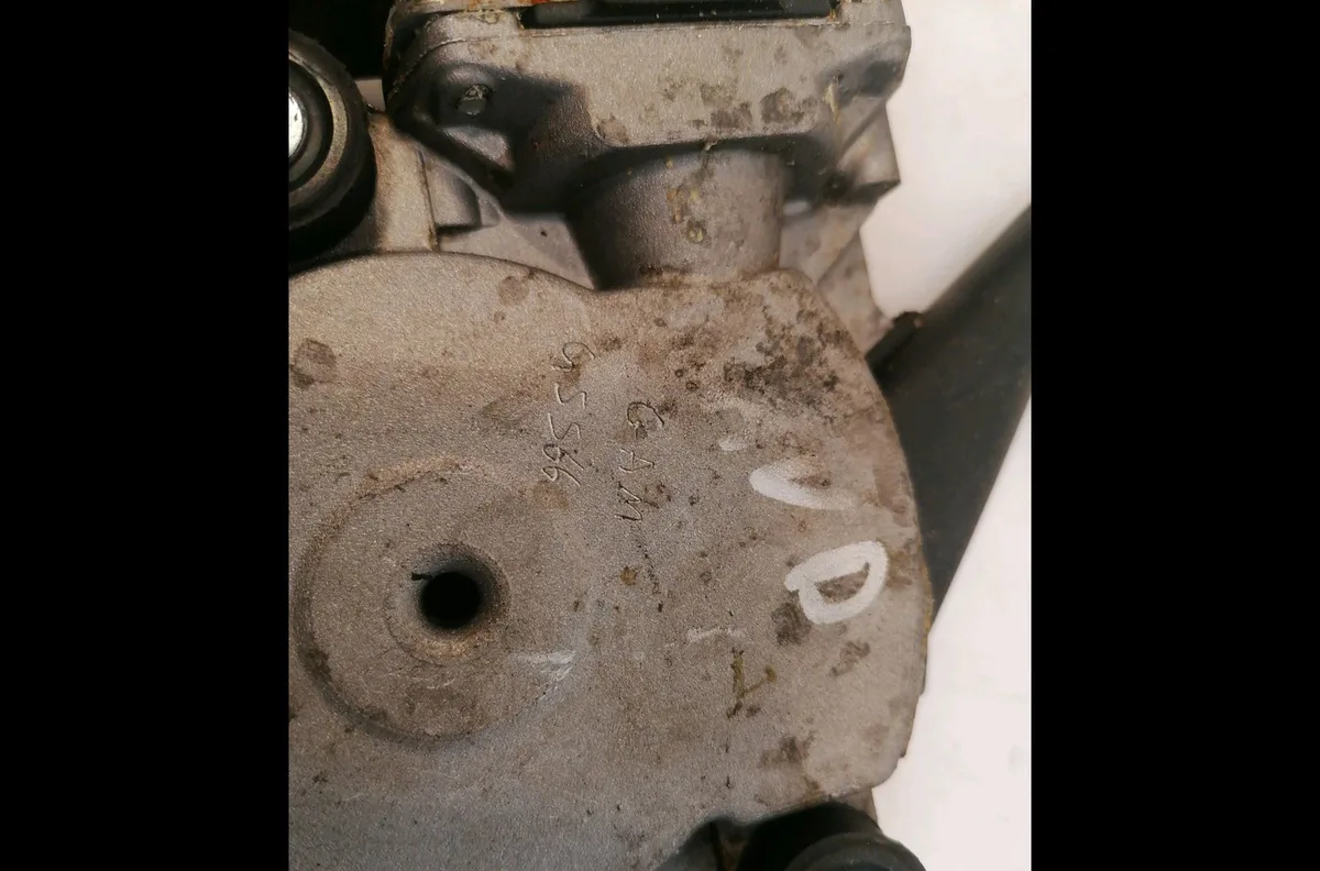 Commande lève-glace porte avant droite Alfa romeo 147 (937_) 1.9 jtdm 16v (937.axn1b, 937.axz1b) (2008-2010) occasion — photo 2