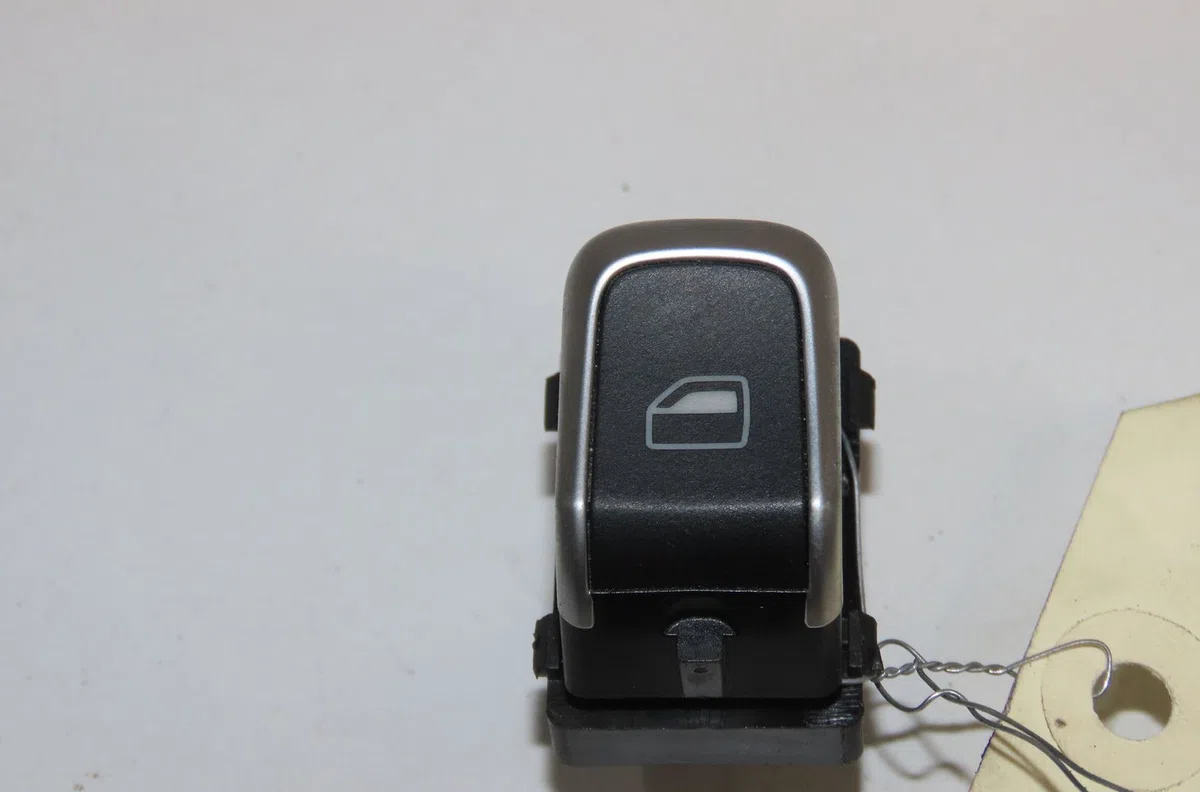 Commande lève-glace porte avant droite Audi A4 B8 (8K2) 2.0 tdi quattro (2011-2015) occasion