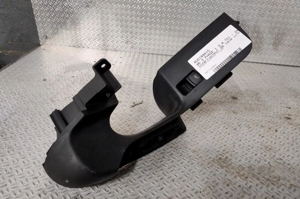 Commande lève-glace porte avant droite AUDI A6 3 PHASE 1 occasion — photo 3