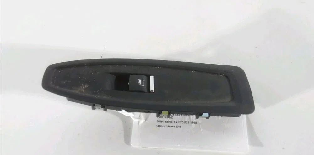 Commande lève-glace porte avant droite Bmw 1 (F21) 114 d (2012) occasion — photo 2