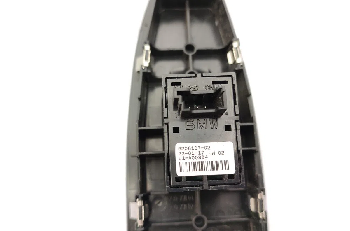 Commande lève-glace porte avant droite BMW X1 F48 PHASE 1 occasion — photo 2