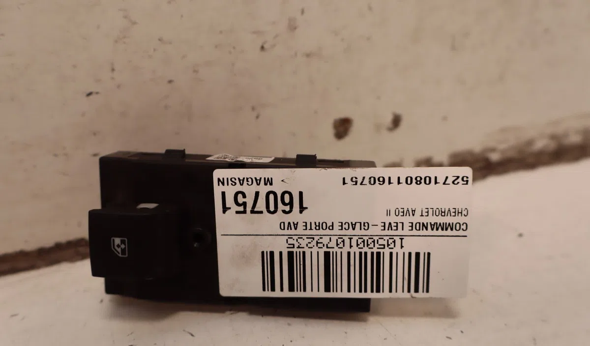 Commande lève-glace porte avant droite Chevrolet AVEO 3-5 portes (T300) 1.2 (2011) occasion