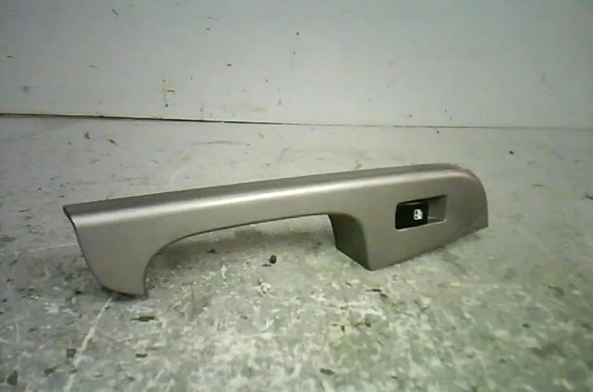 Commande lève-glace porte avant droite Chevrolet AVEO - KALOS 3-5 portes (T200) 1.4 16v (2003-2008) occasion