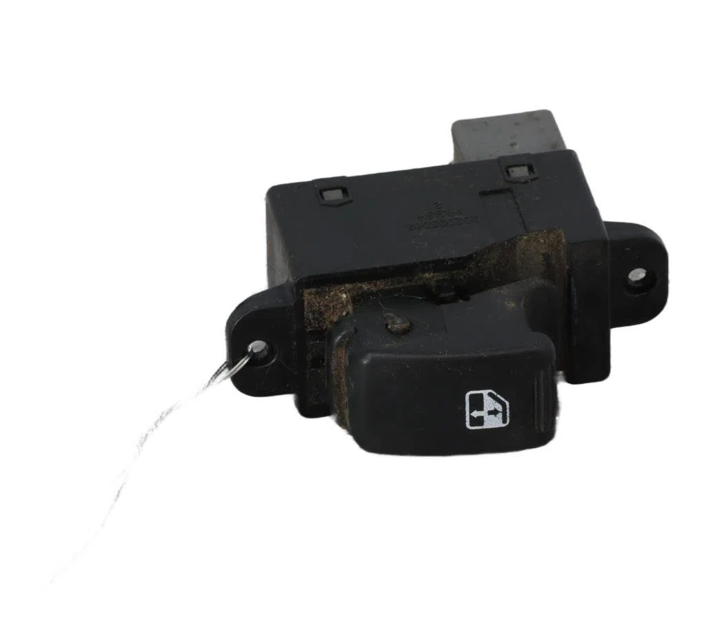 Commande lève-glace porte avant droite Chevrolet AVEO - KALOS 3-5 portes (T250, T255) 1.2 (2008) 5 portes occasion