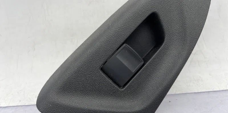 Commande lève-glace porte avant droite CITROEN C1 2 occasion — photo 3