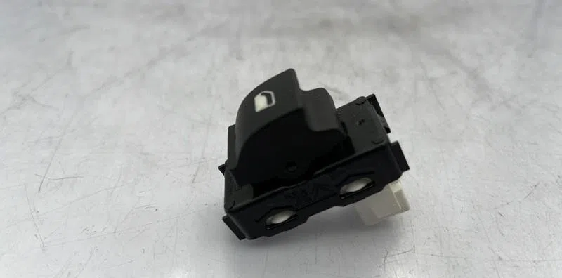Commande lève-glace porte avant droite CITROEN C3 3 PHASE 2 occasion