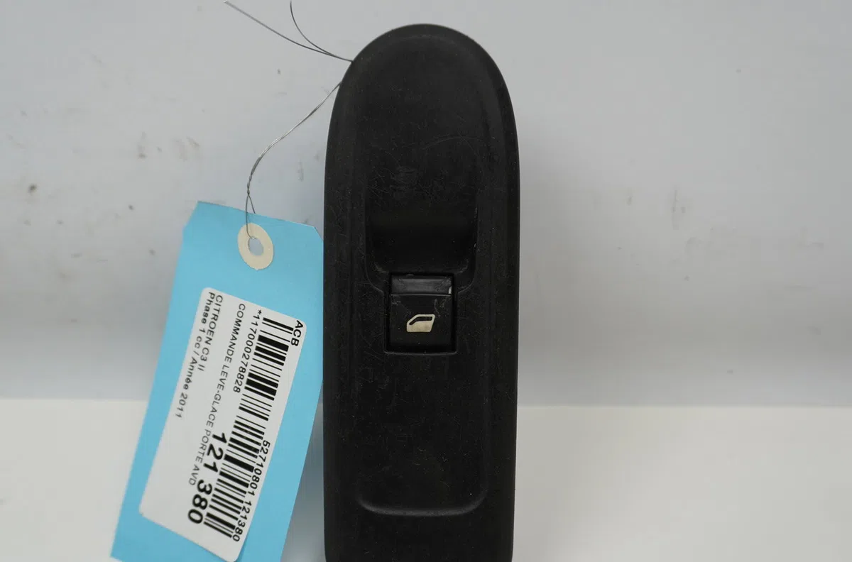 Commande lève-glace porte avant droite Citroen C3 II (SC_) 1.4 hdi 70 (sc8hzc, sc8hr0, sc8hp4) (2009) 5 portes occasion