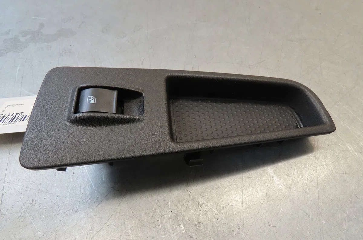 Commande lève-glace porte avant droite Fiat GRANDE PUNTO (199_) 1.4 (199axb11, 199axb1a, 199bxb1a, 199axl1a) (2005-2015) occasion — photo 2