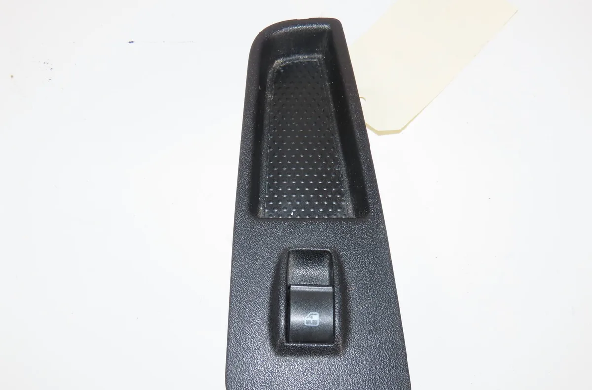 Commande lève-glace porte avant droite Fiat GRANDE PUNTO (199_) 1.9 d multijet (2006-2009) occasion